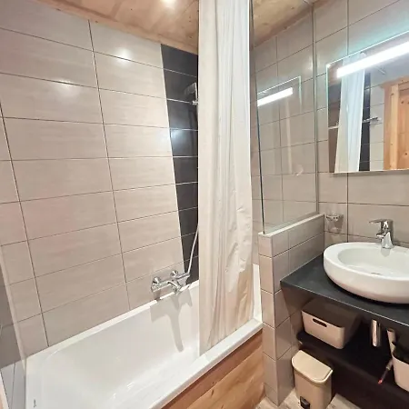 Daire Renove Aux Gets, Face Aux Pistes Des Chavannes, Balcon, Equipe. - Fr-1-623-231
